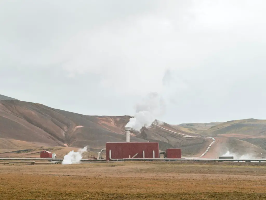 What is the tax credit for geothermal energy in 2023?

